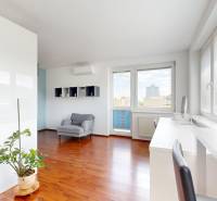 Bratislava - Dúbravka 5+ Zimmer-Wohnung Kaufen reality Bratislava - Dúbravka