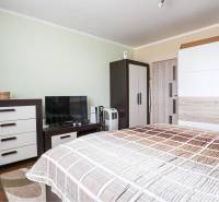 ALL INCLUSIVE | PREDANÉ  | EXKLUZÍVNE NA PREDAJ VEĽKOMETRÁŽNY 3 IZBOVÝ BYT S BALKÓNOM (78 M2), VEĽKÝ MEDER