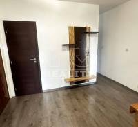 Hnúšťa 3-Zimmer-Wohnung Kaufen reality Rimavská Sobota