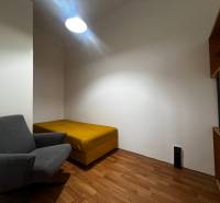 Mieten 3-Zimmer-Wohnung, 3-Zimmer-Wohnung, Bratislava - Ružinov, Slowa