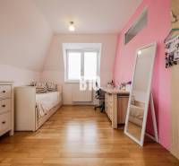 Trenčín 5+ Zimmer-Wohnung Kaufen reality Trenčín