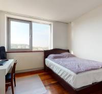 Bratislava - Karlova Ves 5+ Zimmer-Wohnung Kaufen reality Bratislava - Karlova Ves