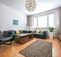 Bratislava - Petržalka 4-Zimmer-Wohnung Kaufen reality Bratislava - Petržalka