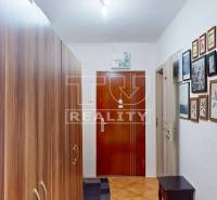 Velušovce 4-Zimmer-Wohnung Kaufen reality Topoľčany