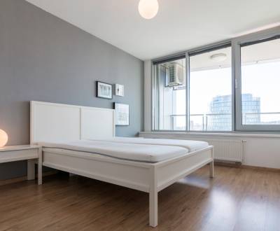 Mieten 2-Zimmer-Wohnung, 2-Zimmer-Wohnung, Bajkalská, Bratislava - Nov