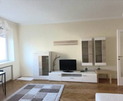 Mieten 3-Zimmer-Wohnung, 3-Zimmer-Wohnung, Námestie SNP, Bratislava - 