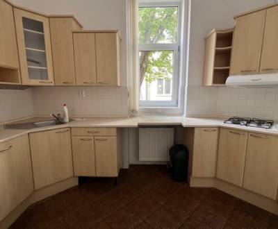 Kaufen 5+ Zimmer-Wohnung, 5+ Zimmer-Wohnung, Gunduličova, Bratislava -