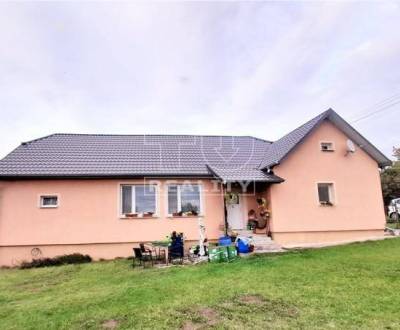 Kaufen Einfamilienhaus, Topoľčany, Slowakei