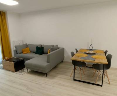 Mieten 3-Zimmer-Wohnung, 3-Zimmer-Wohnung, Novomestská, Trnava, Slowak