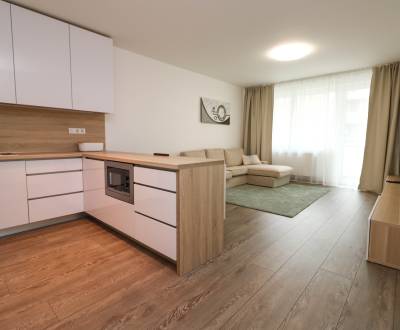 Mieten 3-Zimmer-Wohnung, 3-Zimmer-Wohnung, Steinov dvor, Bratislava - 