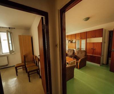 Kaufen 3-Zimmer-Wohnung, 3-Zimmer-Wohnung, Adámiho, Bratislava - Karlo