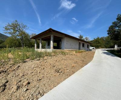 Kaufen Einfamilienhaus, Einfamilienhaus, Trenčín, Slowakei