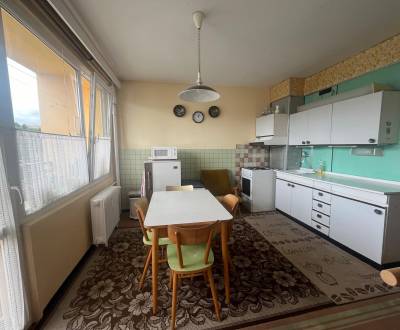 Kaufen 3-Zimmer-Wohnung, 3-Zimmer-Wohnung, Severná, Banská Bystrica, S