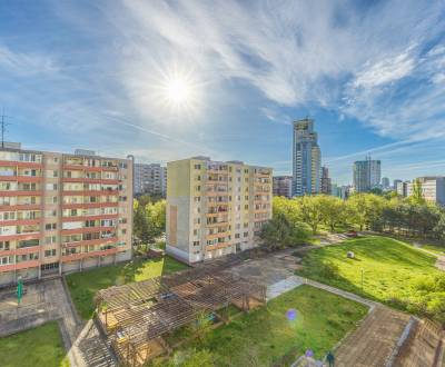 Kaufen 3-Zimmer-Wohnung, 3-Zimmer-Wohnung, Jégeho, Bratislava - Ružino