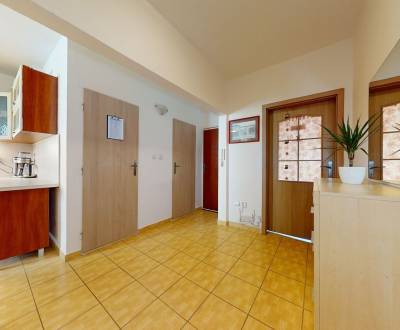 Kaufen 3-Zimmer-Wohnung, 3-Zimmer-Wohnung, Majerníkova, Bratislava - K