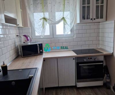 Kaufen 4-Zimmer-Wohnung, 4-Zimmer-Wohnung, neuvedené, Dunajská Streda,