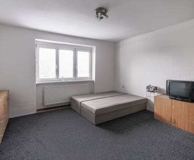 Kaufen 2-Zimmer-Wohnung, 2-Zimmer-Wohnung, Pod Kalváriou, Nové Zámky, 