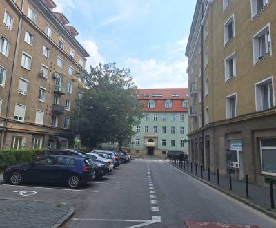 Kaufen 2-Zimmer-Wohnung, 2-Zimmer-Wohnung, Povraznícka, Bratislava - S