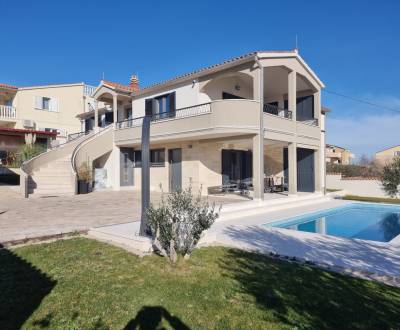 KROATIEN - Schönes Familienhaus mit Pool - VODICE