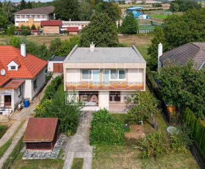 Kaufen Einfamilienhaus, Topoľčany, Slowakei