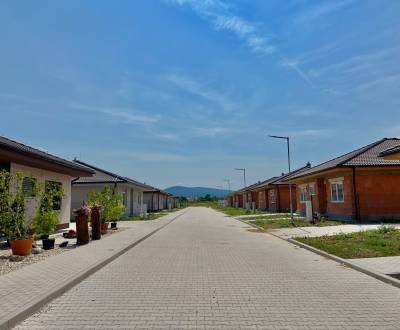 Kaufen Einfamilienhaus, Einfamilienhaus, Topoľčany, Slowakei