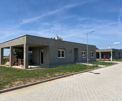 Kaufen Einfamilienhaus, Einfamilienhaus, Topoľčany, Slowakei