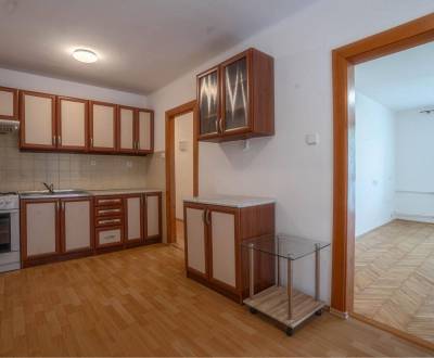 Kaufen 3-Zimmer-Wohnung, Dunajská Streda, Slowakei