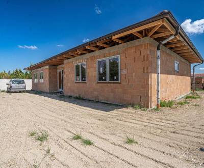 Kaufen Einfamilienhaus, Dunajská Streda, Slowakei