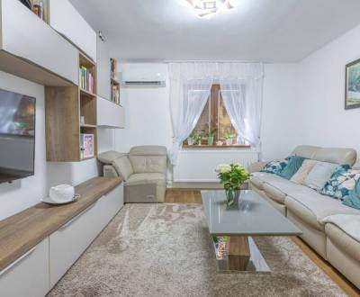 Kaufen 3-Zimmer-Wohnung, 3-Zimmer-Wohnung, ., Dunajská Streda, Slowake