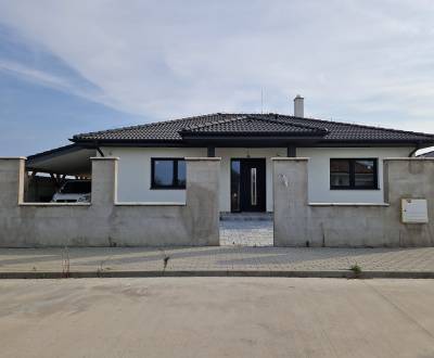 Kaufen Einfamilienhaus, Einfamilienhaus, Mlynský klin, Senec, Slowakei