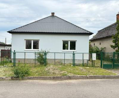 Kaufen Einfamilienhaus, Einfamilienhaus, Štúrova, Trebišov, Slowakei