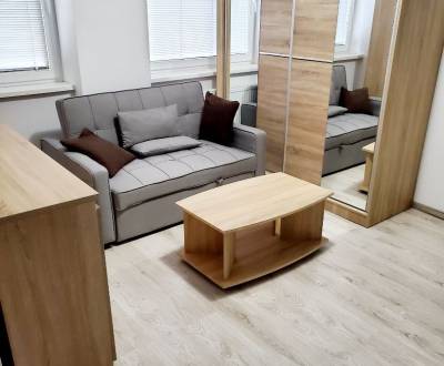 Mieten 1-Zimmer-Wohnung, 1-Zimmer-Wohnung, Bánovce nad Bebravou, Slowa