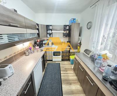 Kaufen 3-Zimmer-Wohnung, 3-Zimmer-Wohnung, Nové Zámky, Nové Zámky, Slo