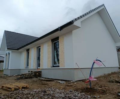 Kaufen Einfamilienhaus, Einfamilienhaus, Zlaté Moravce, Slowakei