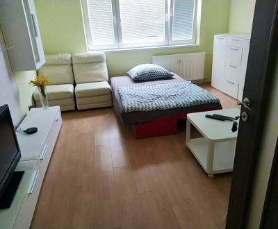 Kaufen 3-Zimmer-Wohnung, 3-Zimmer-Wohnung, Turnianska, Bratislava - Pe