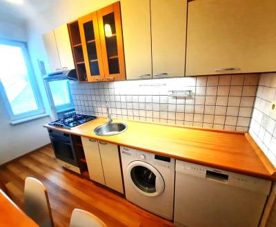 Kaufen 4-Zimmer-Wohnung, 4-Zimmer-Wohnung, Riazanska, Bratislava - Nov