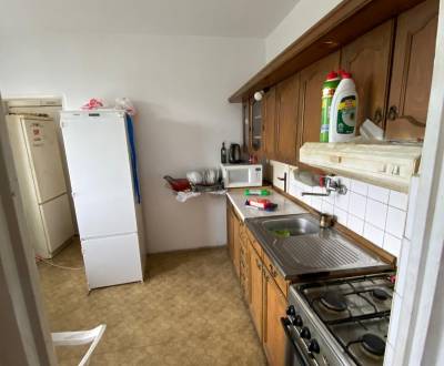 Kaufen 3-Zimmer-Wohnung, 3-Zimmer-Wohnung, Húščavova, Bratislava - Dúb