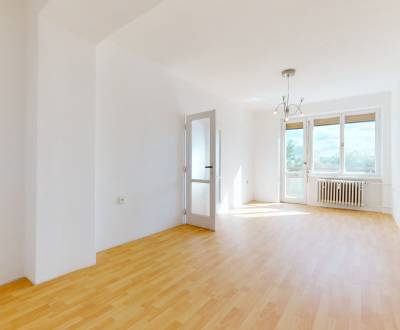 Kaufen 3-Zimmer-Wohnung, 3-Zimmer-Wohnung, Drieňová, Bratislava - Ruži