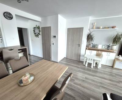 Kaufen 3-Zimmer-Wohnung, 3-Zimmer-Wohnung, Javorová, Senec, Slowakei