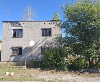 Kaufen Einfamilienhaus, Topoľčany, Slowakei