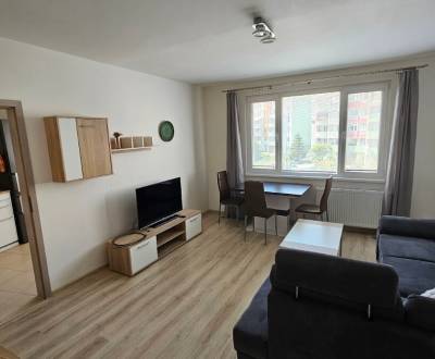 4-Zimmer-Wohnung mit Balkon in ruhiger Lage, Bratislava – Dlhé Diely