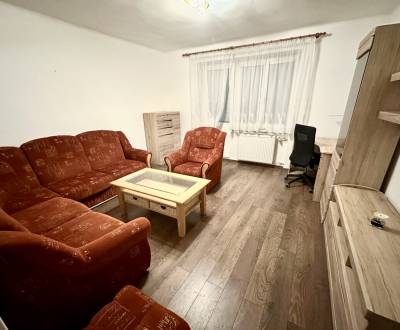 Mieten 2-Zimmer-Wohnung, 2-Zimmer-Wohnung, Vietnamská, Bratislava - Ru