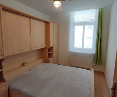 Mieten 3-Zimmer-Wohnung, 3-Zimmer-Wohnung, Moskovská, Bratislava - Sta