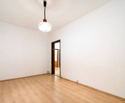 Kaufen 3-Zimmer-Wohnung, 3-Zimmer-Wohnung, Zvolen, Slowakei