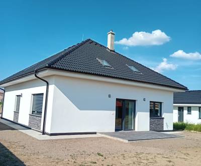 Mieten Einfamilienhaus, Einfamilienhaus, Smreková, Senec, Slowakei