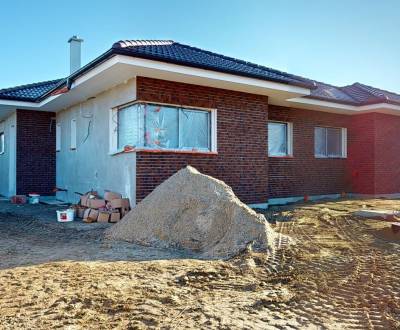 Kaufen Einfamilienhaus, Einfamilienhaus, Záhradná, Dunajská Streda, Sl