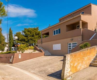 KROATIEN - Haus auf der Insel DUGI OTOK - Savar