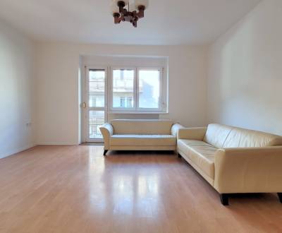 Mieten 3-Zimmer-Wohnung, 3-Zimmer-Wohnung, Azovská, Bratislava - Ružin