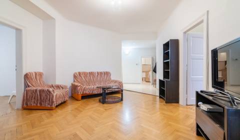 Mieten 3-Zimmer-Wohnung, 3-Zimmer-Wohnung, Zochova, Bratislava - Staré