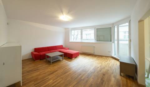 Mieten 3-Zimmer-Wohnung, 3-Zimmer-Wohnung, Žilinská, Bratislava - Star